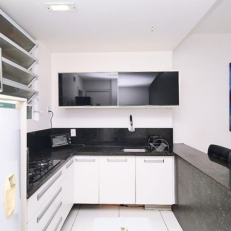 Studio Com Vista Lateral Para O Mar Em Copacabana Rio de Janeiro Exterior photo